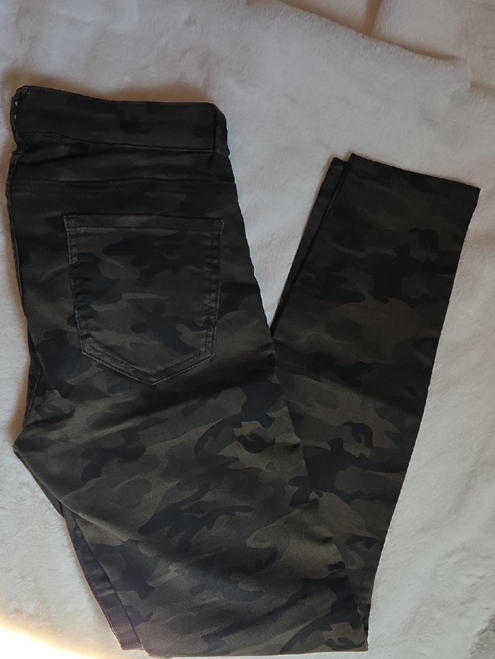 Numero - Camouflage Print Skinny Pants - Dark Green Camo
